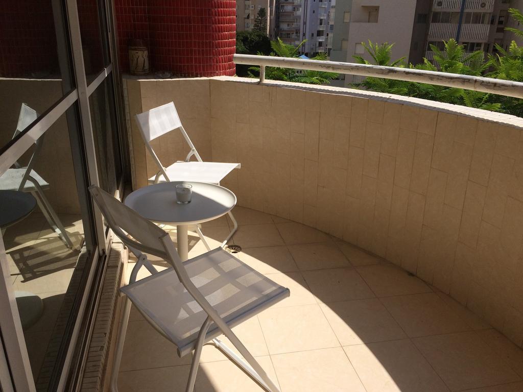 Apartment On Nitza 8A Netanja Exterior foto